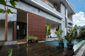 Central Ubud Modern Apartments and Private Kitchen - 2
